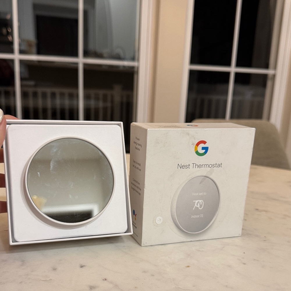✨Google Nest Thermostat in Snow ✨